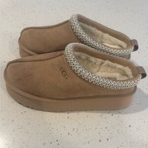 UGG Tazz Platform Slippers